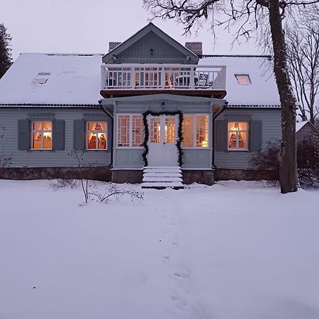 Juras Maja Ausekli Hotell Kaltene Eksteriør bilde
