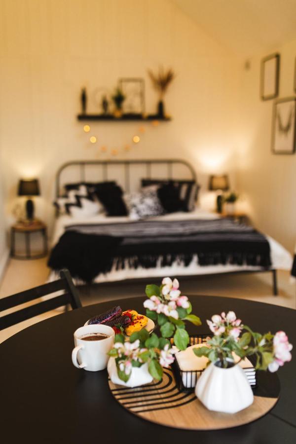 Juras Maja Ausekli Hotell Kaltene Eksteriør bilde
